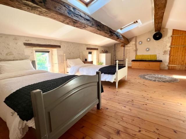 Le Grand Franc Gite Cosy Proche Tous Commerces Tonnay-Charente Eksteriør billede